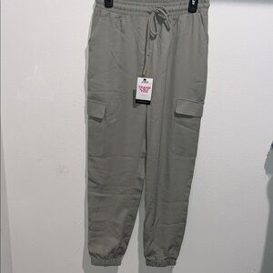 Women light green cargo pants
